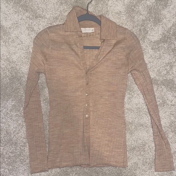 Women's Brown Button-Up Top - Picture 1 of 1